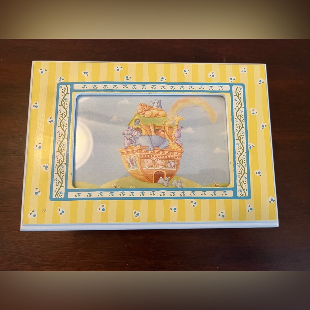 Noah's Ark Themed Decorative Music Box